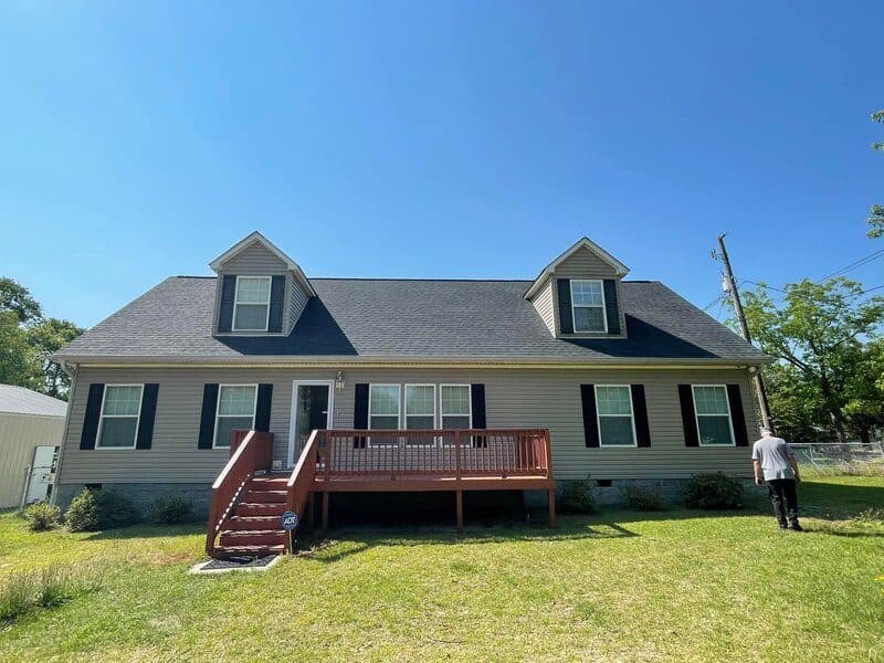 Completed Shingle roofing job done on a small house